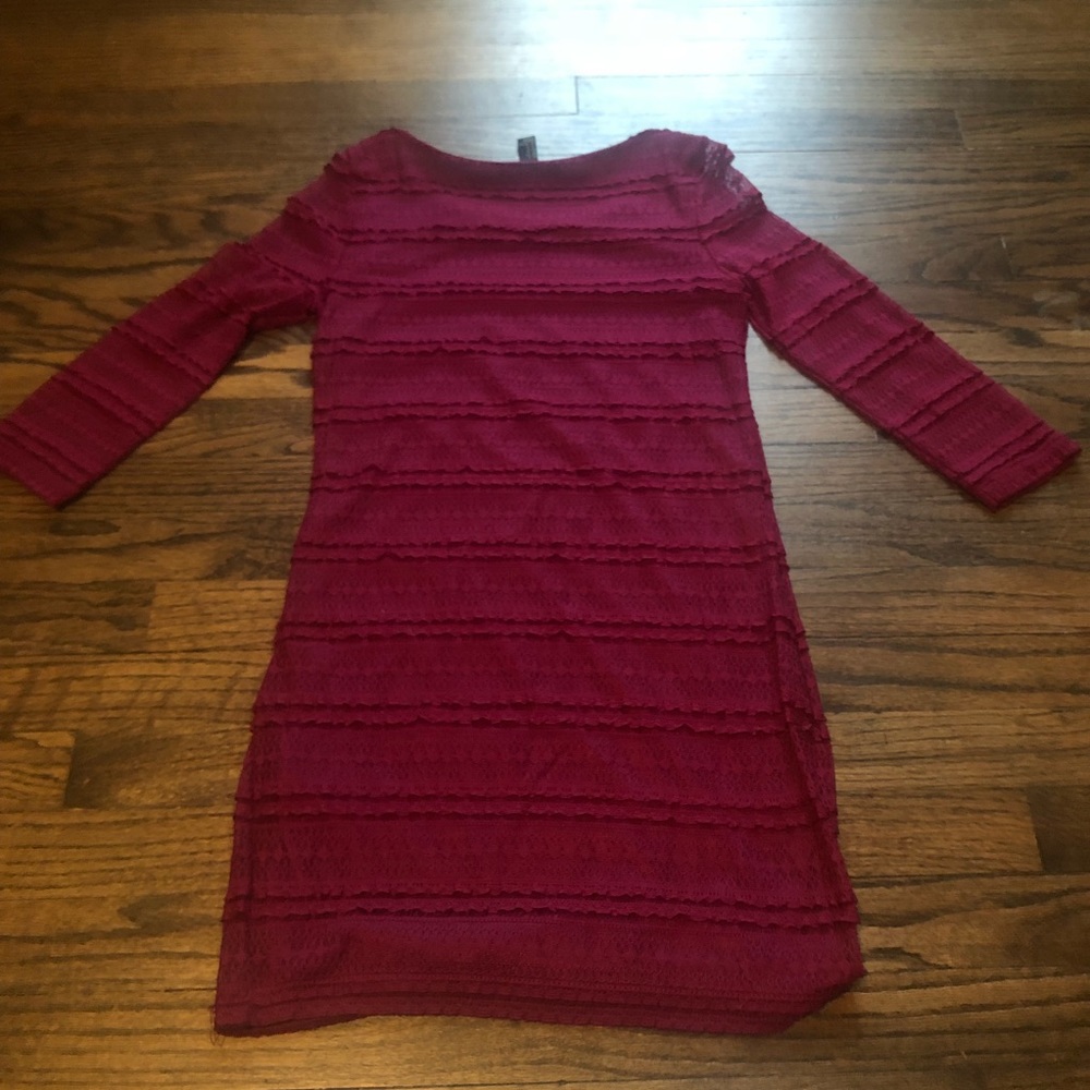 Forever 21 Raspberry ruffled dress! - Picture 4 of 4